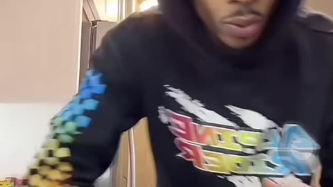 Ant Glizzy live On Tik Tok Argues with Chicago Man On bid tv