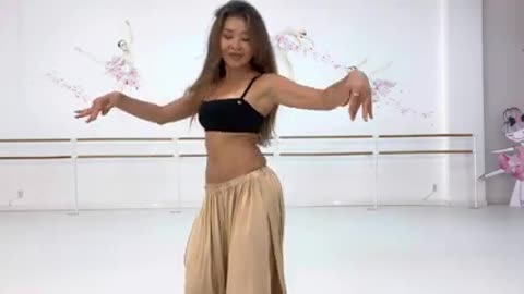 Aigerim belly dance. Alabina