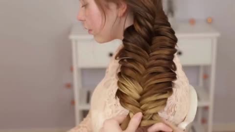 Hairstyle Tutorial: Fishtail Braid #supereasyhairstyle #hairstyles #quickstyles