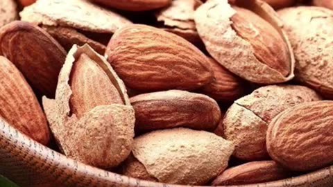 What will happen if you eat almonds every day