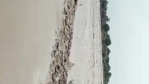 Pack to pack flood in pakistani rivers