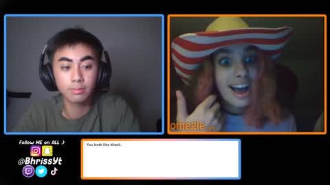 Gold digger flashes for money on OMEGLE