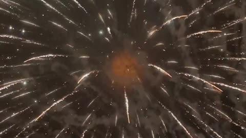 Mind blowing fireworks 💥 3x16" shells