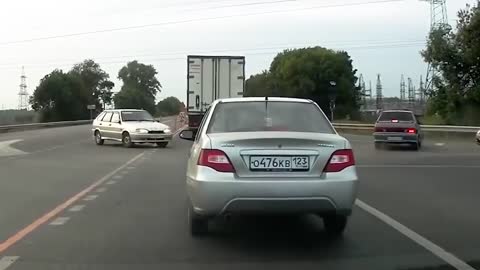 Russian Dash Cam, Car Crash Compilation😧 Part(2) - 2021