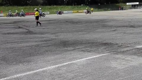 Die schnellste Mannschafts-Sportart der Welt ist Motoball