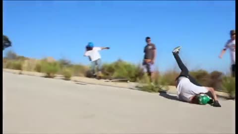 Roller skater crashes at high speed - compilation of three Fails