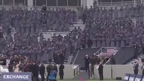 🚨 BREAKING 🚨 The whole stadium at Army Navy game erupted when President TRUMP took the field