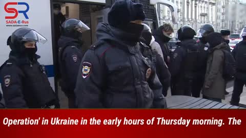 Russian Police detain pro-Ukraine protesters in Moscow