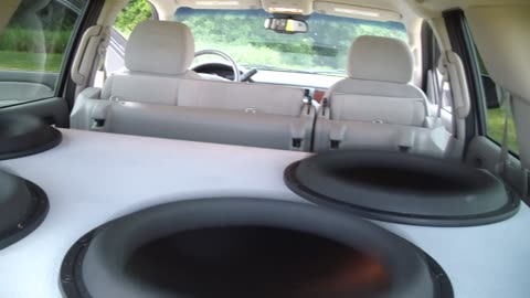 2013 Car Audio Bass system test 2