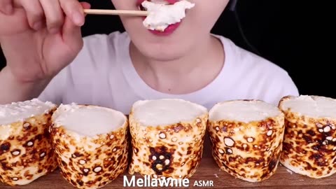 ASMR PEEL OFF ROASTED MARSHMALLOWS 요즘 유행하는 구운 대왕 마시멜로 COOKING & EATING SOUNDS MUKBANG 디저트 먹방