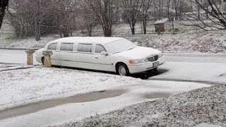 Snow in Taylor, Texas