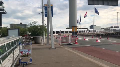 Rustig dagje Schiphol - CommonSenseTV