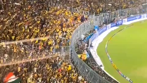 MS Dhoni mass entry