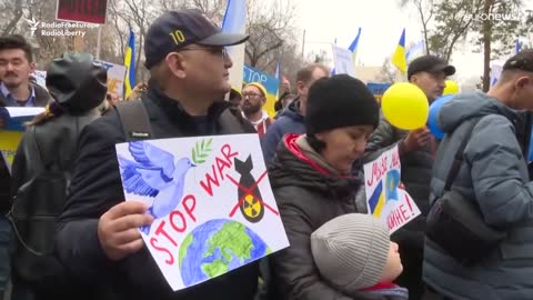 Ukraine invasion: Anti-war demonstrations take place across Europe