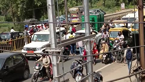 Live accident in gwalior road 😰😰😰
