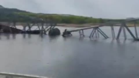 Ukraine War - Ukrainian Armed Forces blew up the railway bridge