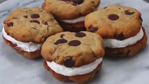 Healthier Froyo Cookie Sandwiches🍪🍦