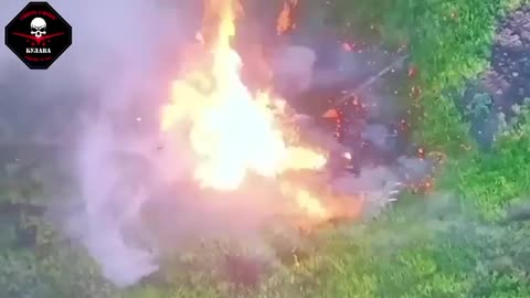 Another Insane Detonation of a Russian Tank(Yebey, Ukraine)