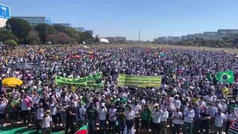 Bolsonaro for Brazilians freedom: March in Brasília & president leads motorcycle Porto Alegre