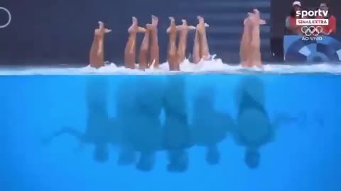 USA Women's Swim Team’s Epic Michael Jackson Dance at the Olympics!