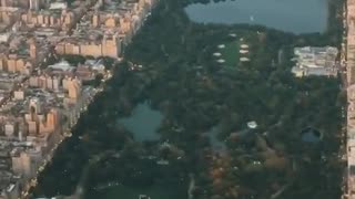 TRUMP FORCE ONE FLYING OVER NYC ON 10/23/23