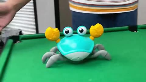 Kids Induction Escape Crab Octopus Crawling Toy Baby Electronic Pets Musical Toys