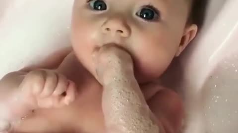 Who wouldn't want to have such a cute baby