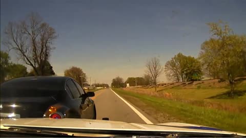 Couple Attempts To Flee From Trooper During Traffic Stop