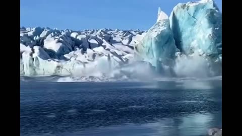 iceberg scare 🧊