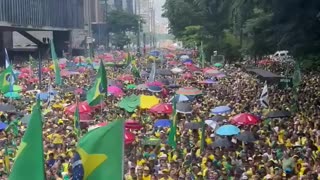 Bolsonaro called his followers to rally. They responded. By Tens of Thousands!!!