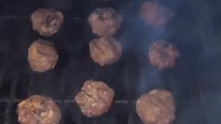 Keto-friendly taco meatballs