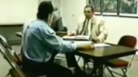 Video shows an IRS Agent with a Prosecutor not able to confirm there is a law to pay income tax.