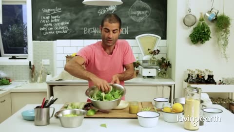 Easy Raw Food Recipes: Making Salads
