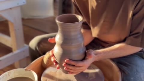 Do you guys like my new studio! #pottery #asmr #satisfying.mp4