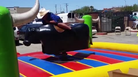 Very god cowboys and bulls Funny Mechanical Bull Fails Better hold on tight