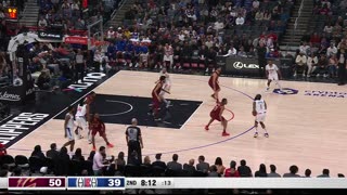 NBA - James Harden crossover. James Harden 3 ball. 🎯