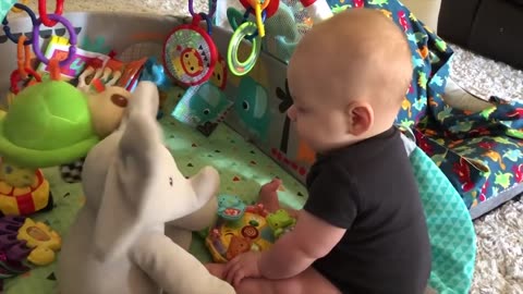 1000 Silly Things When Baby Playing