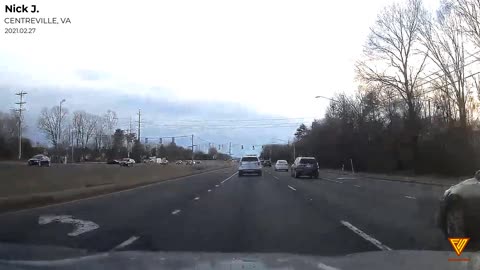 Careless Driver Cuts Me Off At A Red Light In 2021.02.27 — CENTREVILLE, VA