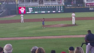 9-year-old stuns crowd with National Anthem performance