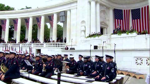 Biden honors fallen at Memorial Day ceremony
