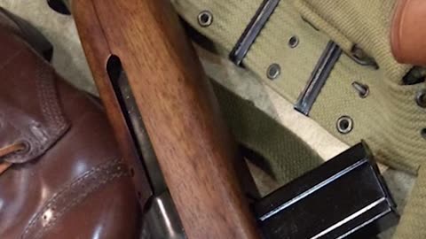 M1 Carbine - The Paratrooper's Favorite - The American Weapons of WWII