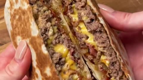 Burger Crunch Wrap - Delicious Burger Recipe