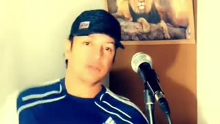 Boarder walls freestyle on the mic