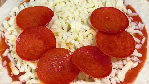 Tortilla Pepperoni Pizza ASMR