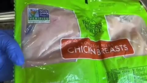 Lab-Made Chicken Doesn't Say On The Package - They're LYING