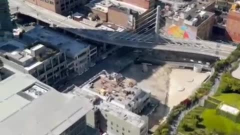 Man climbs SF’s Salesforce Tower in protest against abortion.