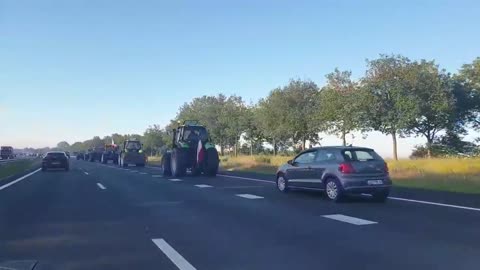 Boeren: Dutch farmers convoy protests green policies. No farmers, no food. June 22, 2022