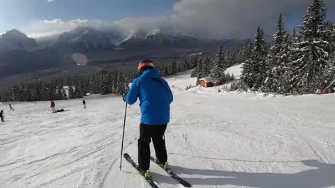 Recreational Clip Skiing in Banff