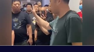 Parents question why the CCP sent police officers to the hospital while their kids are being rescued