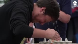 Contestants have 'smashing' good time in Egg Russian Roulette competition ABC News